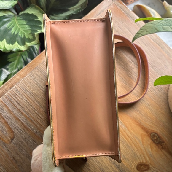Louis Vuitton Spring Street Bag Peach Painted Vernis Vachetta Crossbody Bag Gold - Picture 9 of 16